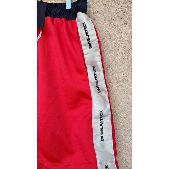 Daniel Patrick Mens XS Red Shorts New Designer - Picture 2 of 6